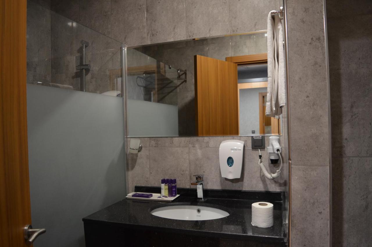 Lavanta Tepesi Hotel Ve Spor Tesisleri Burdur Exterior photo